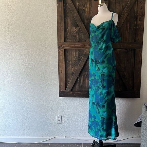NWT Spaghetti Strap Long Summer Floral Sexy Backless Formal Wedding Guest Dress - Picture 7 of 15